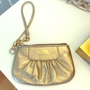 NWOT Coach Wristlet